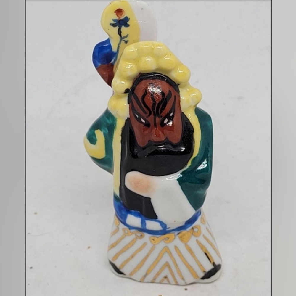 Handpainted Guan Gong, Chinese warrior, Asian decor, Guan Yu, military general